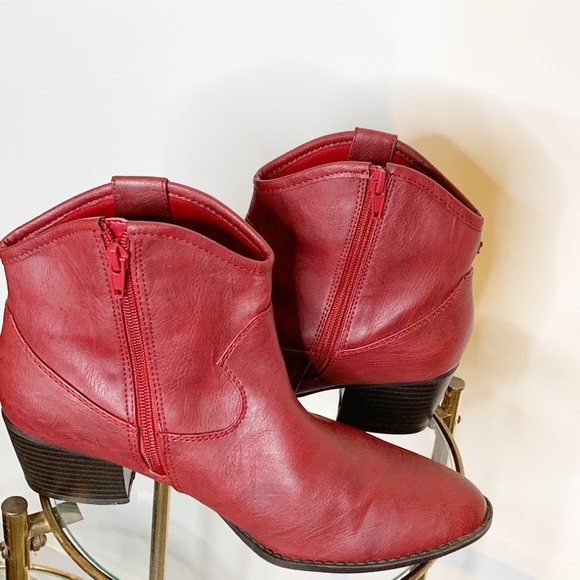 unlisted shoes womens boots